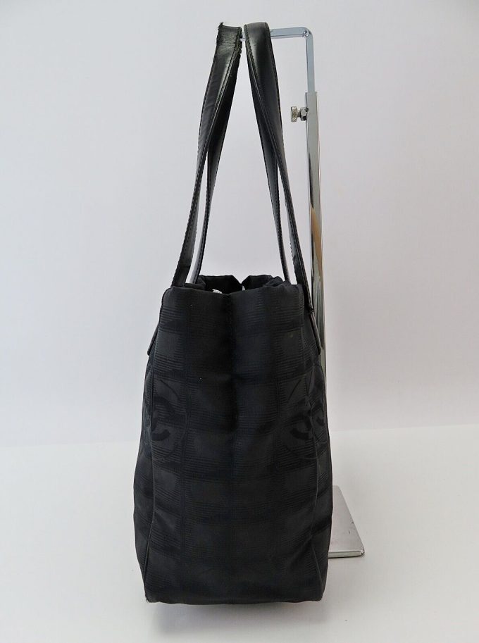 CHANEL Black Nylon and Leather Tote Bag, Purse #59403 - Image 5